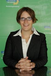 Anna_am_Tisch.jpg