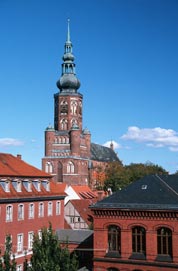 Dom-HS-klein.jpg